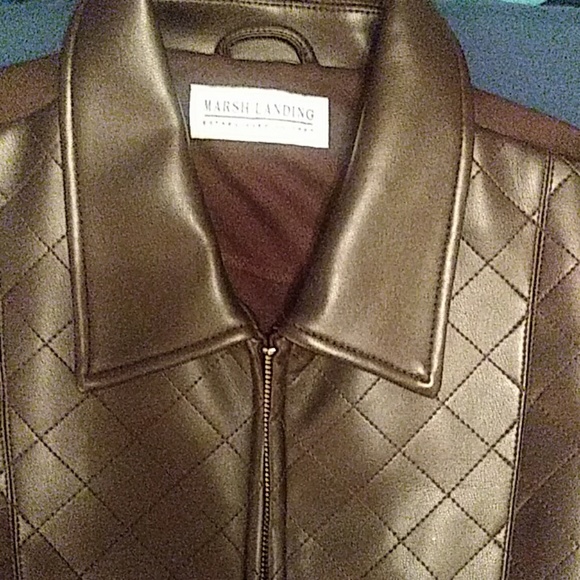 Vest - Picture 2 of 3